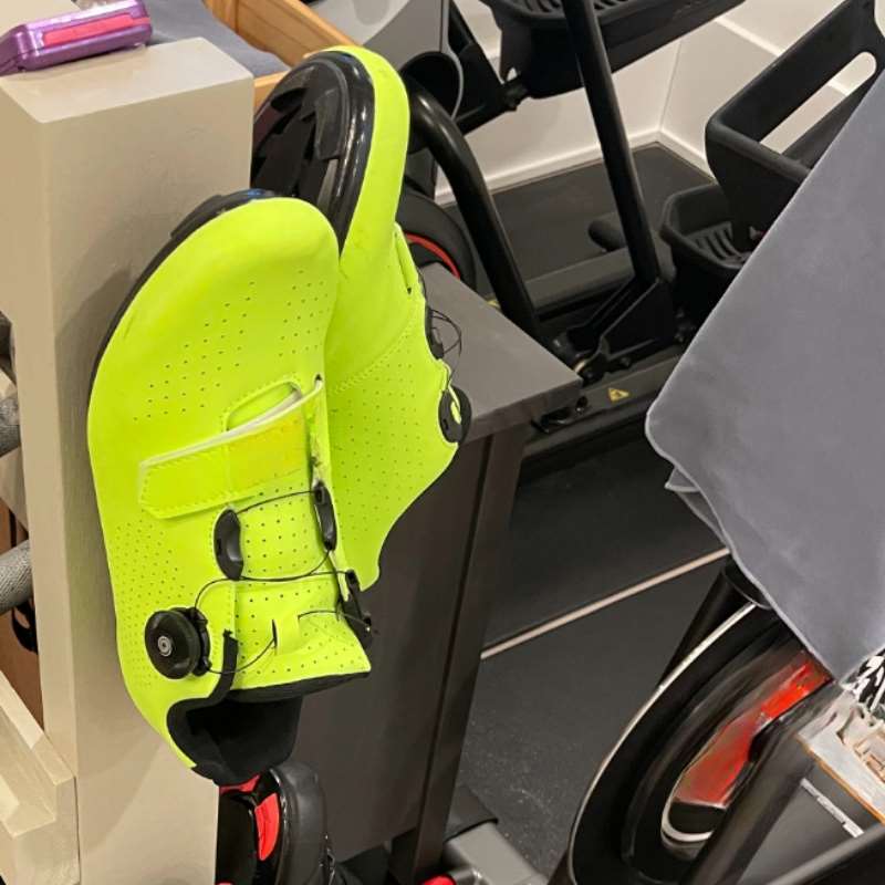 Suporte de parede para armazen - Cycling Gear Organizer Wall avaliação e preço